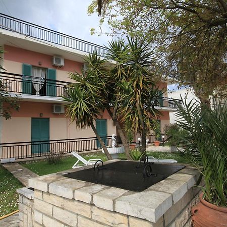 Maritsas Apartments Roda  Exterior foto